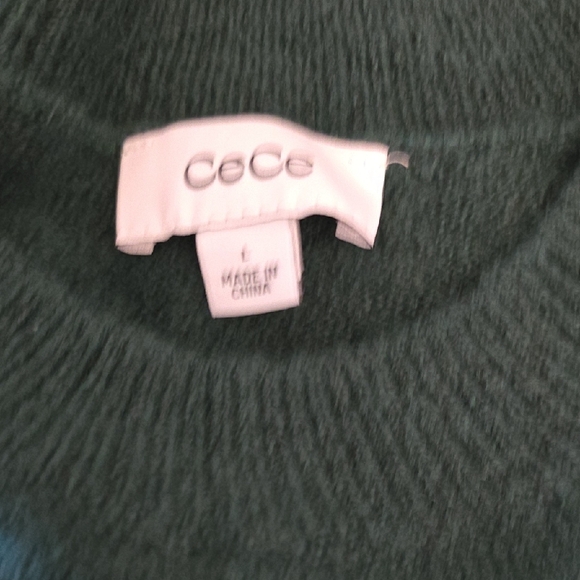 NWT C.C Dark Green Crewneck Sweater with Martini Design - Picture 5 of 7